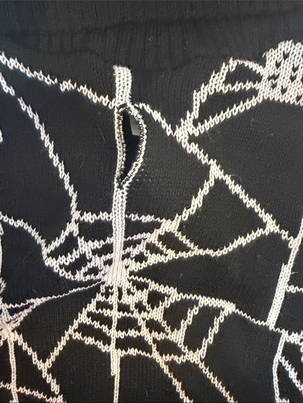 Hyde & EEK! Pet Sweater-Knit Black and White Spiderweb Size Large